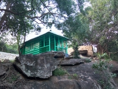 Pambaar Log House 