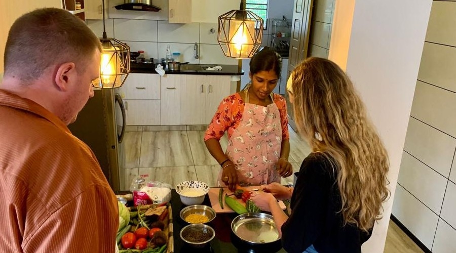 WE COOKS -Home Cooking class in Munnar
